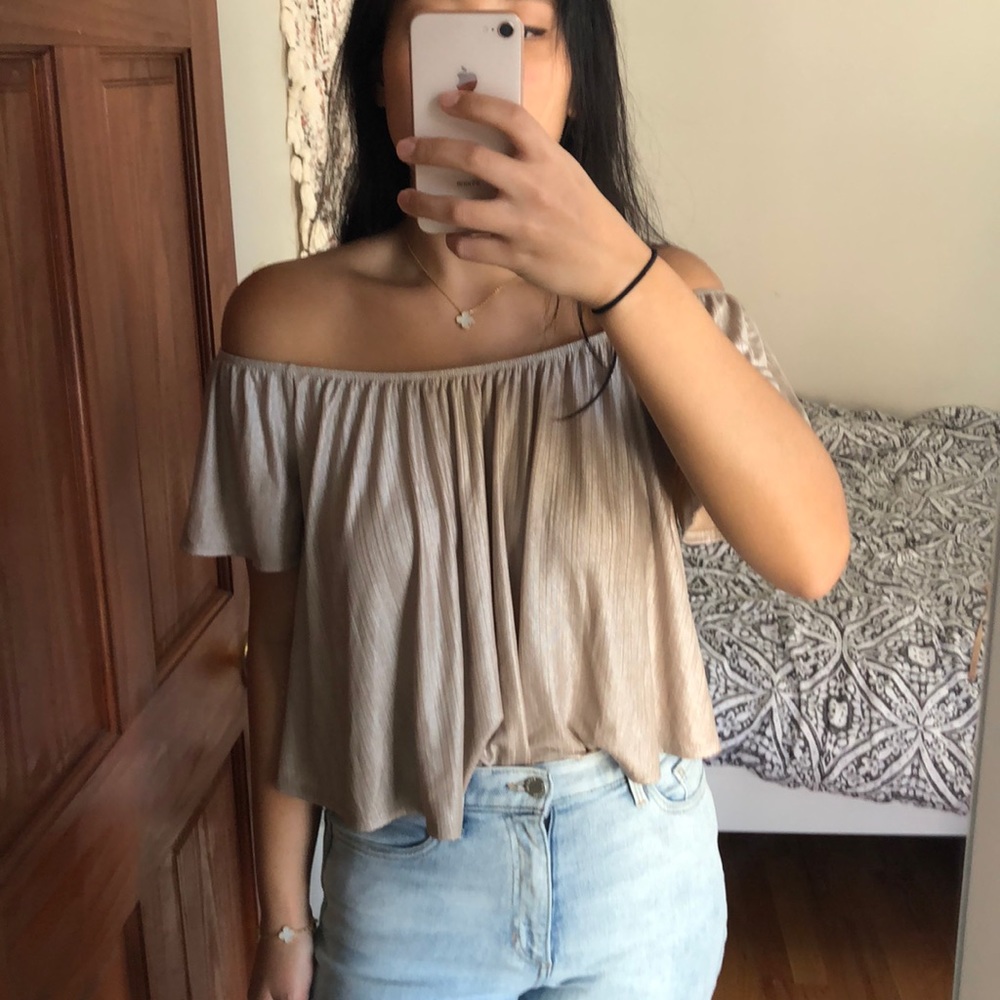 3 for $15 Urban Outfitters Shimmery Top